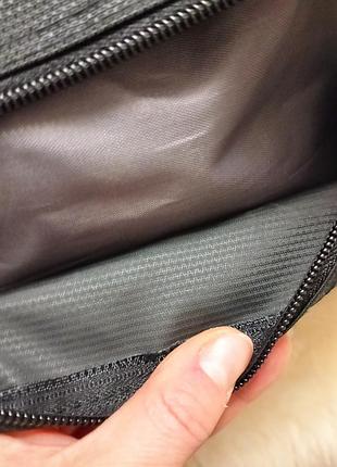 Удобная добротная дорожная сумка.. 7