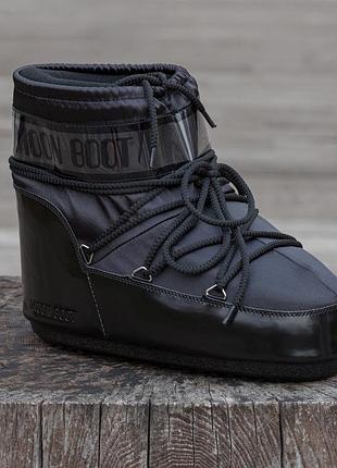 Moon boot  black glow 2