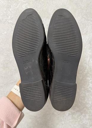 Класичні лофери бренду kurt geiger. 2