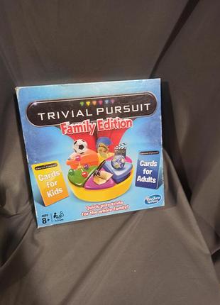 Настольная игра 
trivial pursuit: семейное издание культовой викторины от hasbro.