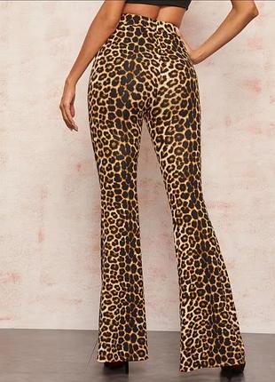 Брюки женские shein tall леопардовые расклешенные размер l