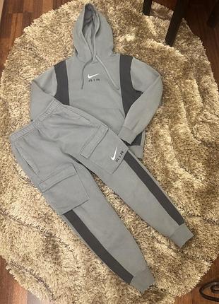 Спортивний костюм nike air