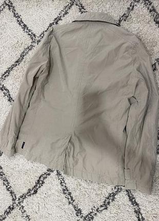 Чоловіча куртка armani jeans бежева 2