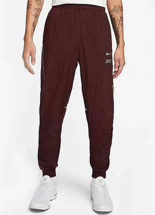 Нейлонові штани nike f.c. repel woven football pants red dq5044-652 l