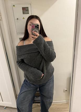 Светр жіночий h&m теплий з відкритими плечима сірий