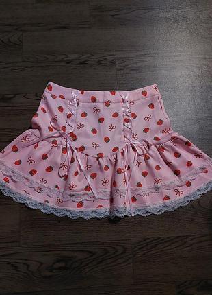 Нова! юбка с клубниками от romwe s (м)



кьюткор cutecore romwe lolita лоліта лолита готика няшка kawaii милый стиль кукольний стиль jirai key