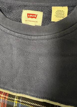 Оригинальный свитшот levi's в отличном состоянии 4