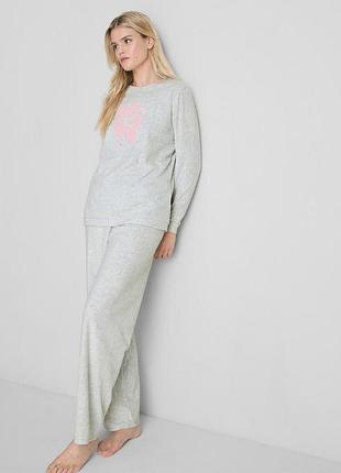 Піжама жіноча primark флісова сіра розмір m