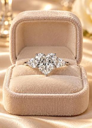 Кільця і персні для жінок éclat fine jewelry з муассанітом, срібні