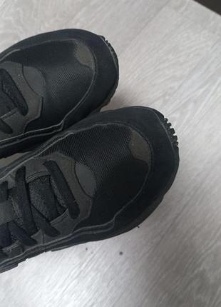 Жіночі кросівки adidas 4