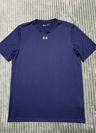 Under armour футболка