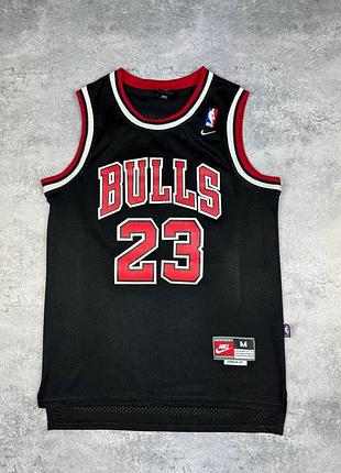Майка чоловіча nike chicago bulls майкл джордан №23 чорна