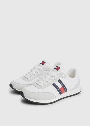 Кросівки чоловічі tommy hilfiger tjm classic runner білі 43