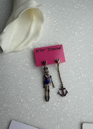 Betsey johnson