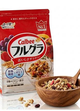 Японська запечена фруктово-ягідна гранола calbee frugra original від calbee, 750 г