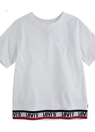 Нова футболка levi's 4 т 3-4 роки