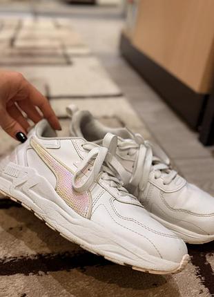 Кросівки жіночі puma білі, розмір 38,5-39
