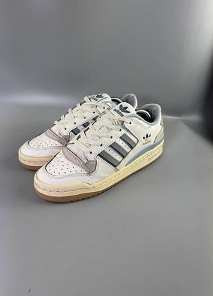 Кросівки adidas 2