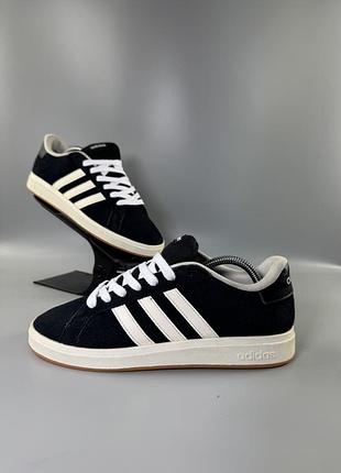 Кросівки adidas
