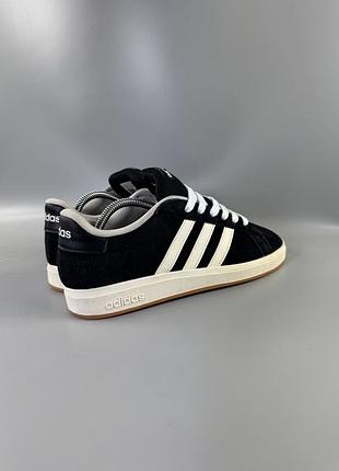 Кросівки adidas 3