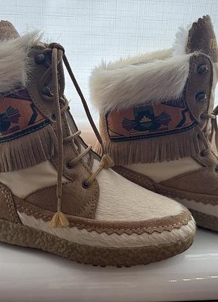Чоботи зимові від виробника moon boots італія