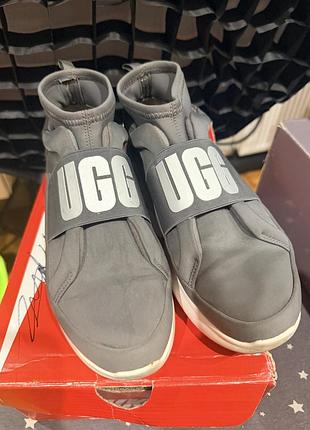 Черевики жіночі ugg сірі 5