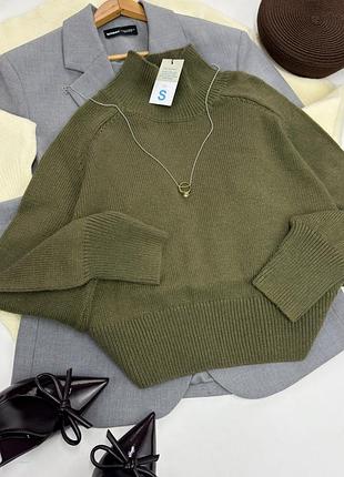 В’язаний джемпер з високим коміром від primark .теплий!