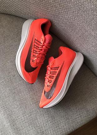 Кросівки жіночі nike помаранчеві