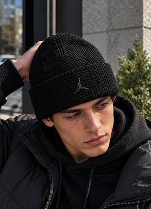Мужские шапки jordan 2