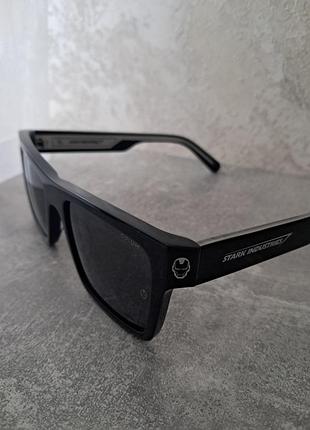 Сонцезахисні окуляри унісекс opium iron man limited edition op m013 c01 чорні