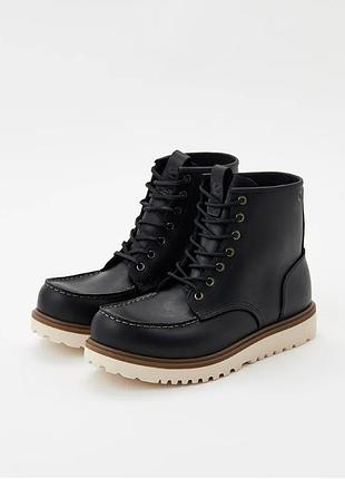 Чоловічі шкіряні черевики eco staker moc-toe