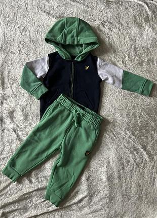 Костюм для хлопчика lyle & scott зелений з синім