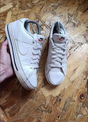 Кросівки чоловічі nike білі, розмір 42