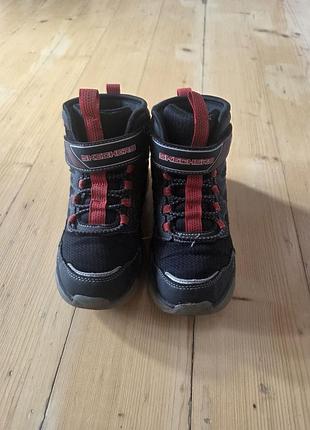 Черевики для дітей skechers чорні з червоними вставками, довжина устілки 20.5 см