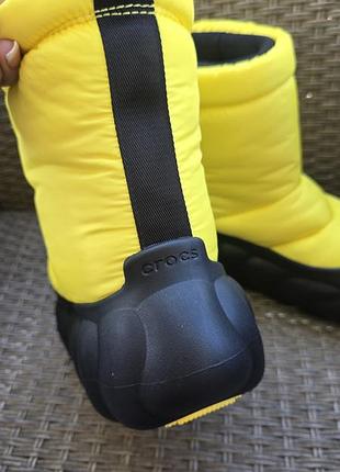 Теплі дутики crocs overpuff boot cyber yellow 2