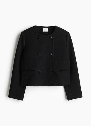 Шикарний чорний фактурний піджак прямого крою від h&m, щільна тканина, красива фурнітура, є підкладка та підплічники