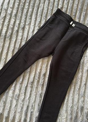 Спортивные штаны для мальчика zara черные
