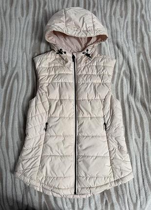 Жилетка жіноча h&m бежева стьобана з капюшоном xs