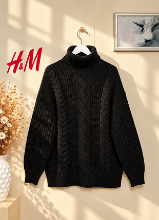 Теплый оверсайз свитер с горловиной от h&amp;m.