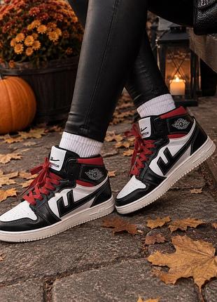 Чоловічі, жіночі (унісекс) кросівки air jordan 1 retro high bloodline black white red