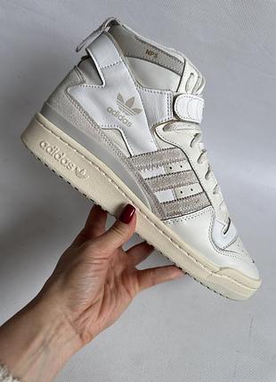 Шкіряні кросівки adidas 6