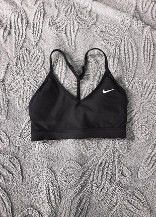 Спортивний топ nike