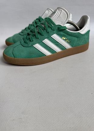 Замшеві кросівки adidas gazelle