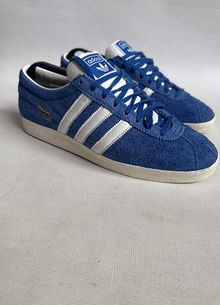 Замшеві кросівки adidas gazelle