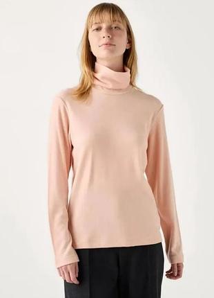 Термо илисовая водолазка uniqlo,s