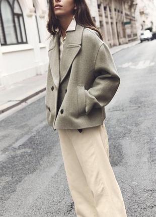 Пальто жіноче zara двобортне коротке сіре