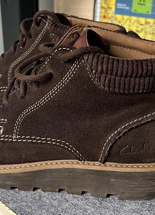 Черевики чоловічі clarks barnes mid темно-коричневі замшеві 44.5 eur