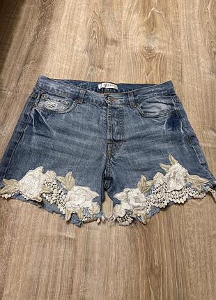 Шорти guess