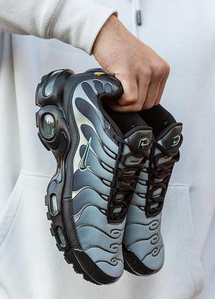Кросівки чоловічі nike air max tn plus black grey