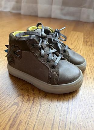 Черевики для хлопчиків clarks коричневі